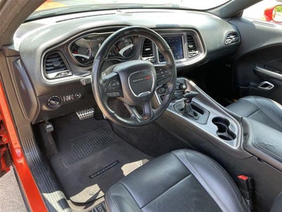 2017 Dodge Challenger SXT Plus