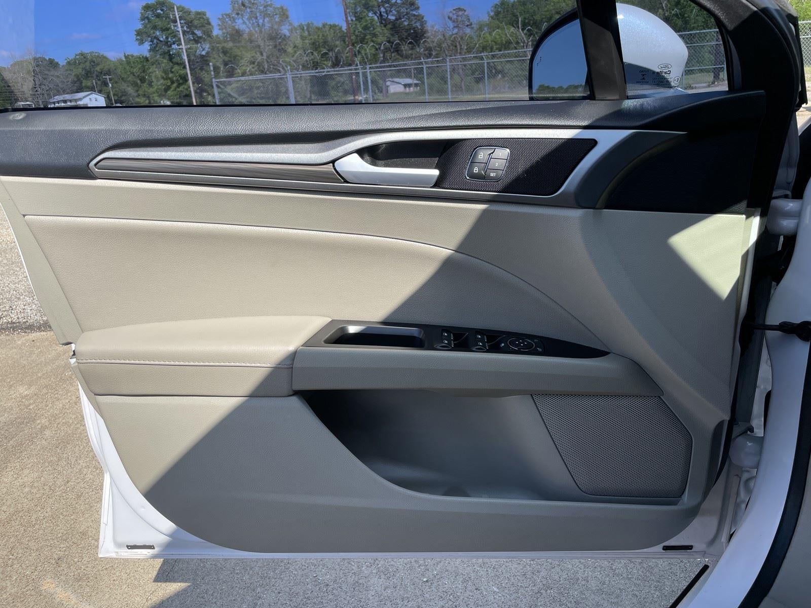 2020 Ford Fusion SEL