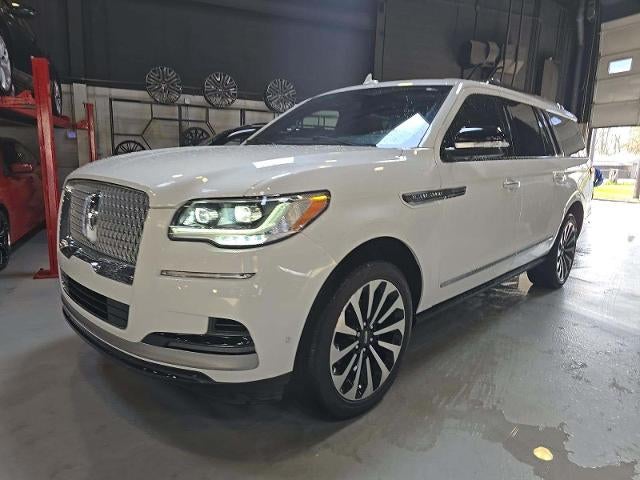 2023 Lincoln Navigator L Reserve