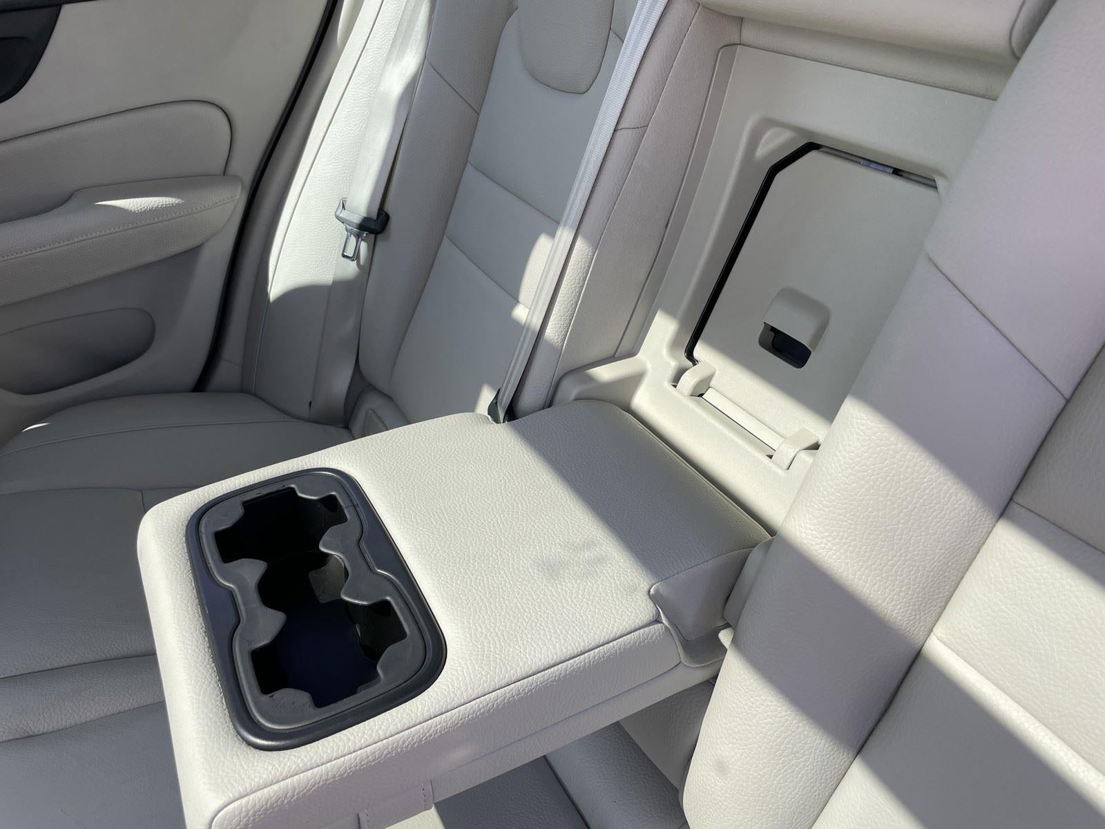 2020 Volvo S60 Momentum