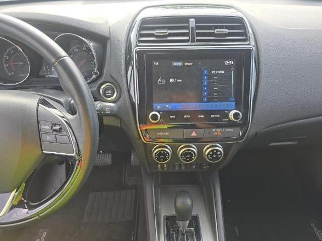 2025 Mitsubishi Outlander Sport SE