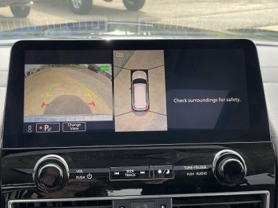 2024 INFINITI QX80 LUXE