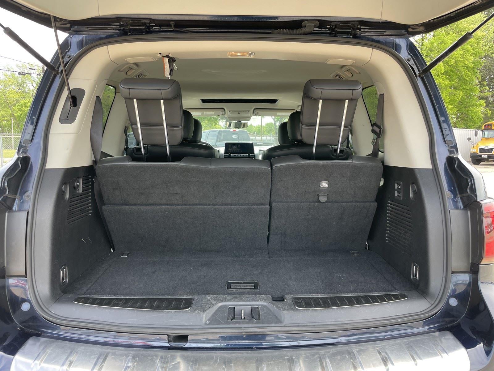 2024 INFINITI QX80 LUXE