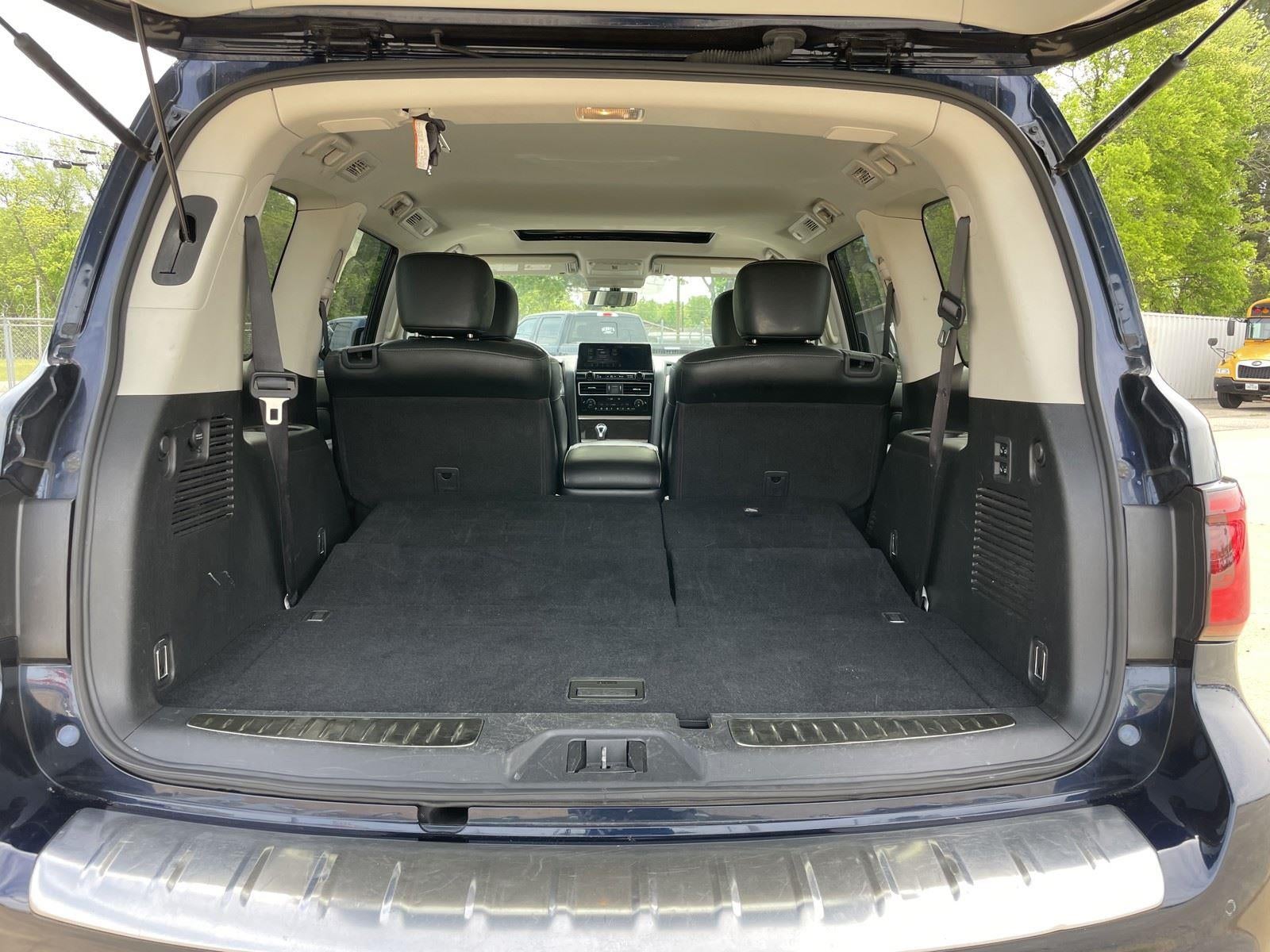 2024 INFINITI QX80 LUXE