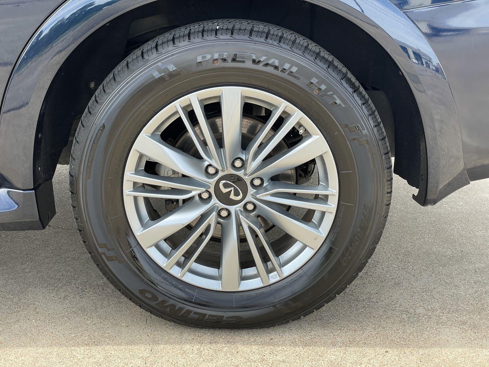 2024 INFINITI QX80 LUXE