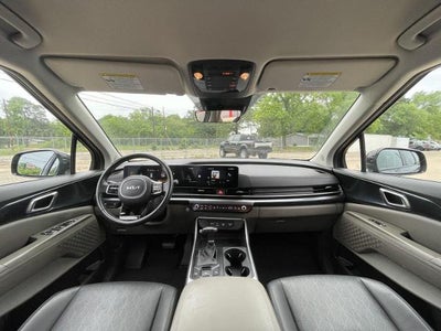 2025 Kia Carnival LXS
