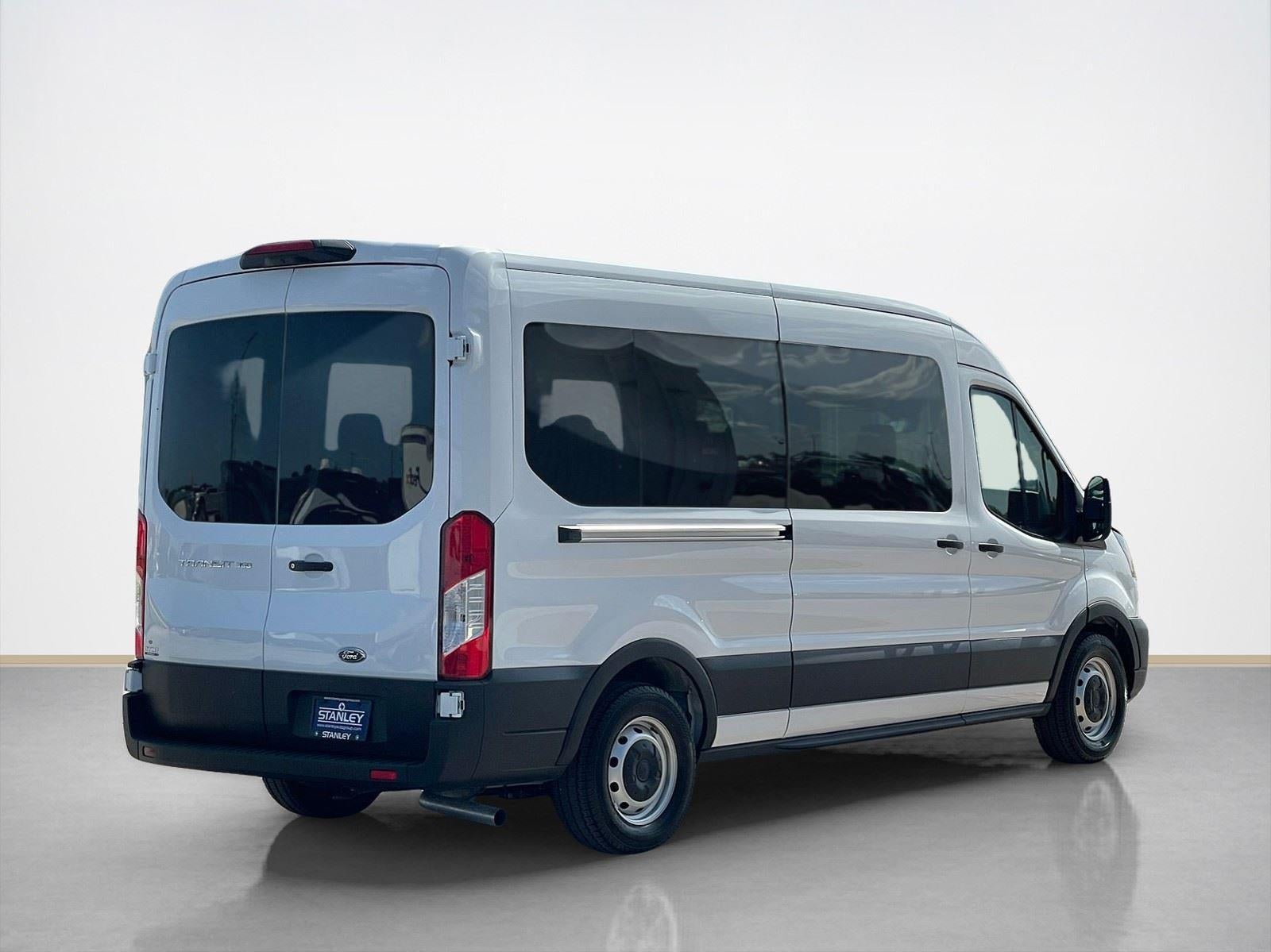 2025 Ford Transit Passenger Wagon XL