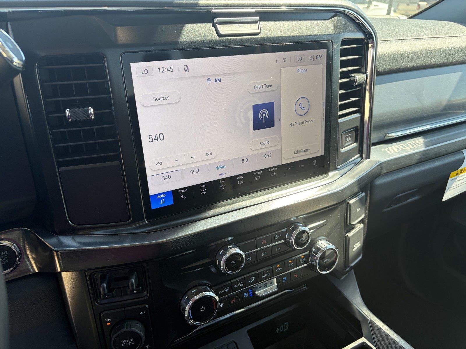 2027 Ford Super Duty F-450 DRW LARIAT