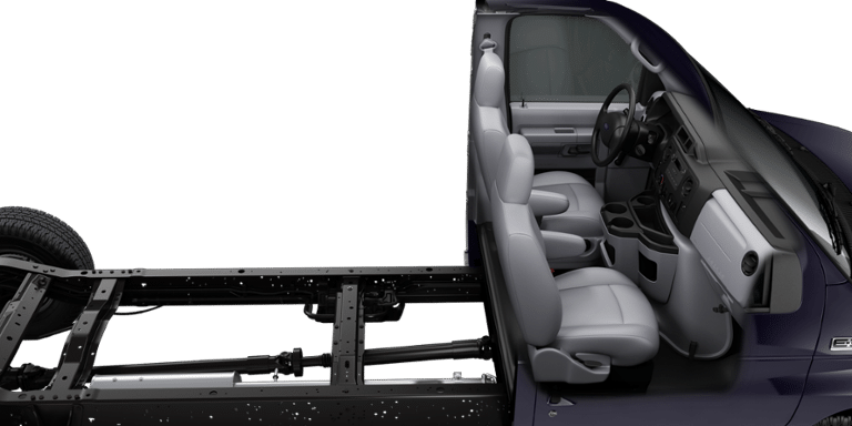 2027 Ford E-Series Cutaway E-450 DRW 158 WB