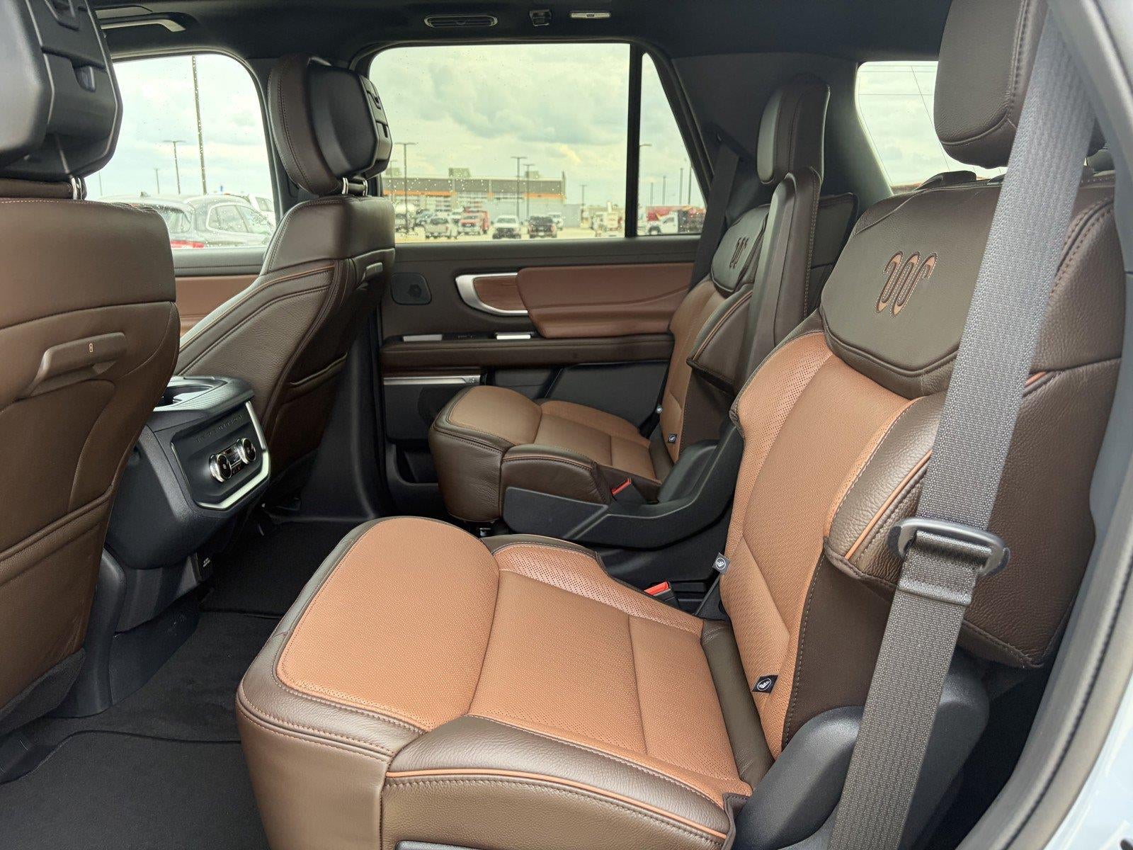 2027 Ford Expedition King Ranch