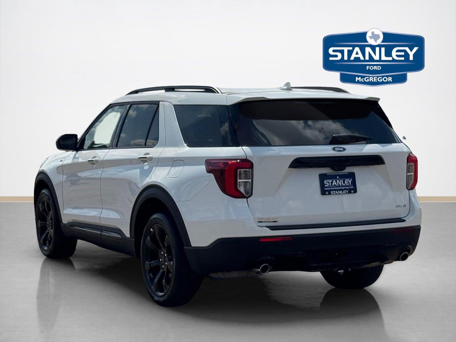 2024 Ford Explorer ST-Line
