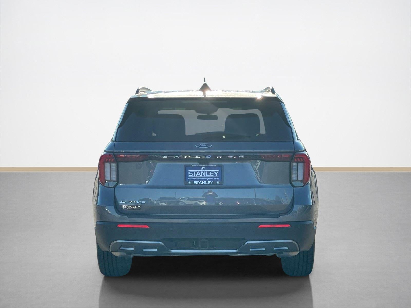 2026 Ford Explorer Active w/100A Pkg