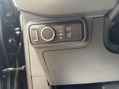 2027 Ford Explorer Active w/200A Pkg