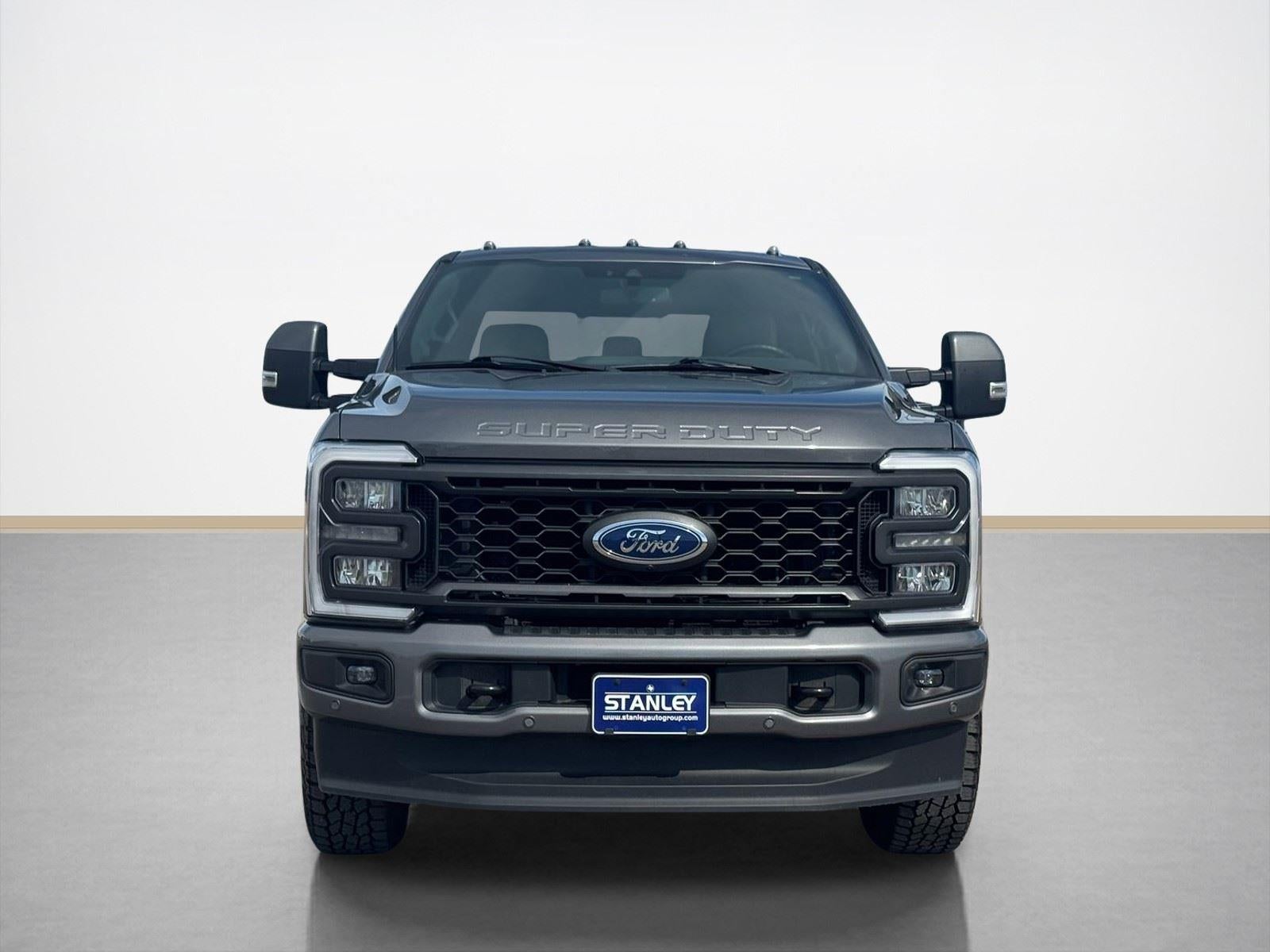 2023 Ford Super Duty F-250 SRW LARIAT
