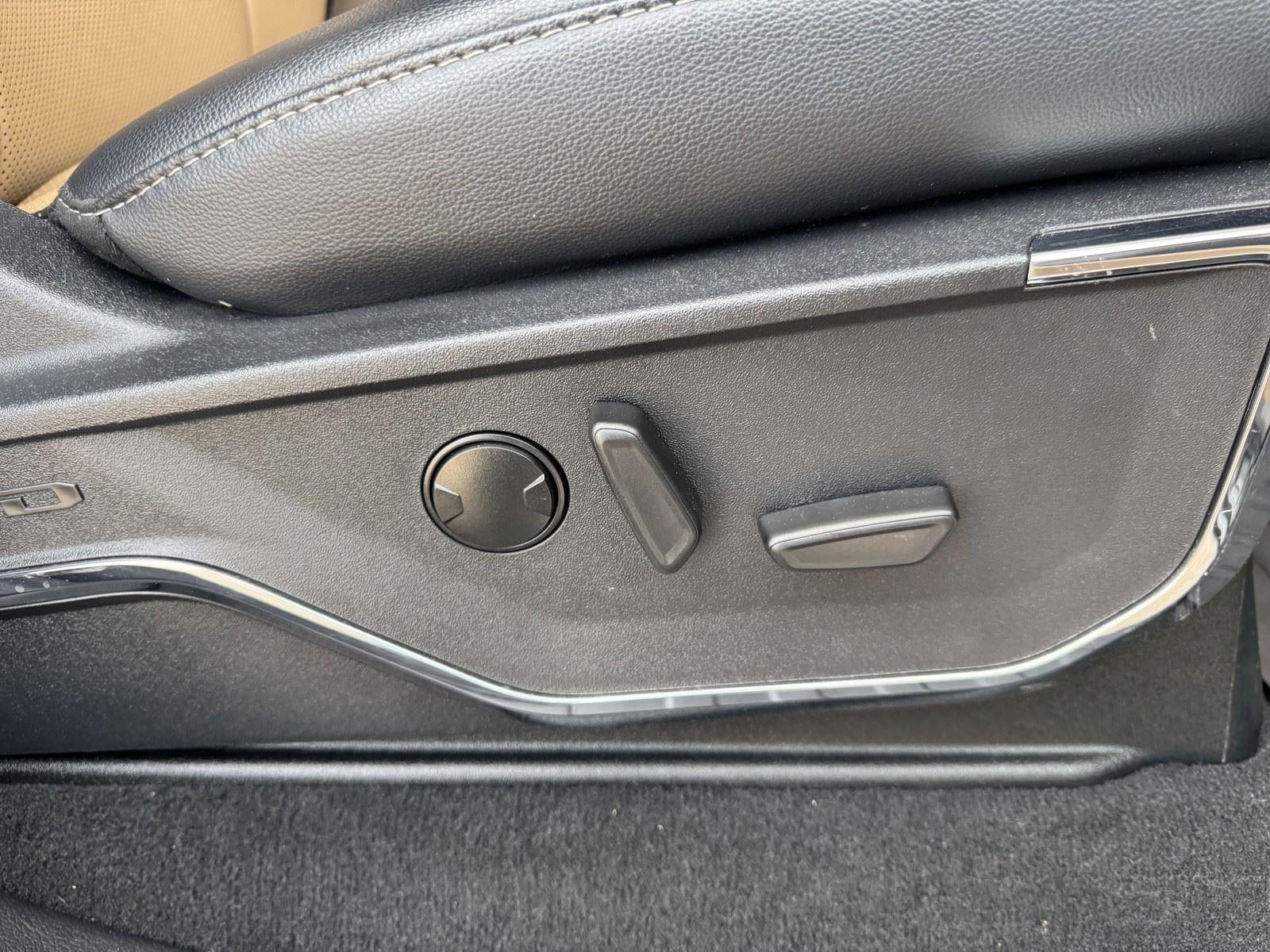 2023 Ford Super Duty F-250 SRW LARIAT