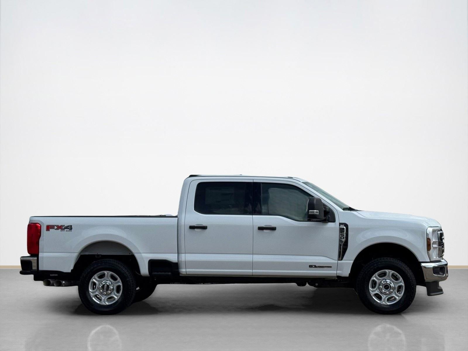 2026 Ford Super Duty F-250 SRW XLT