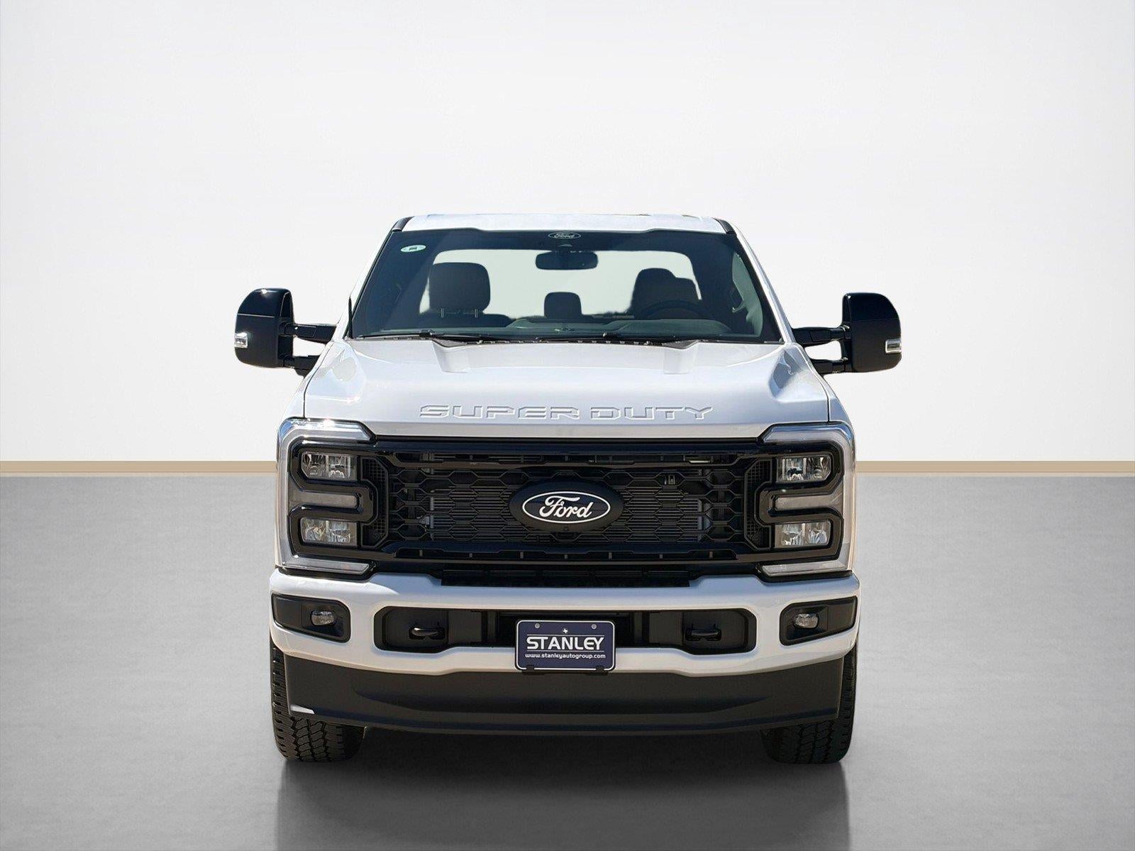 2027 Ford Super Duty F-250 SRW LARIAT