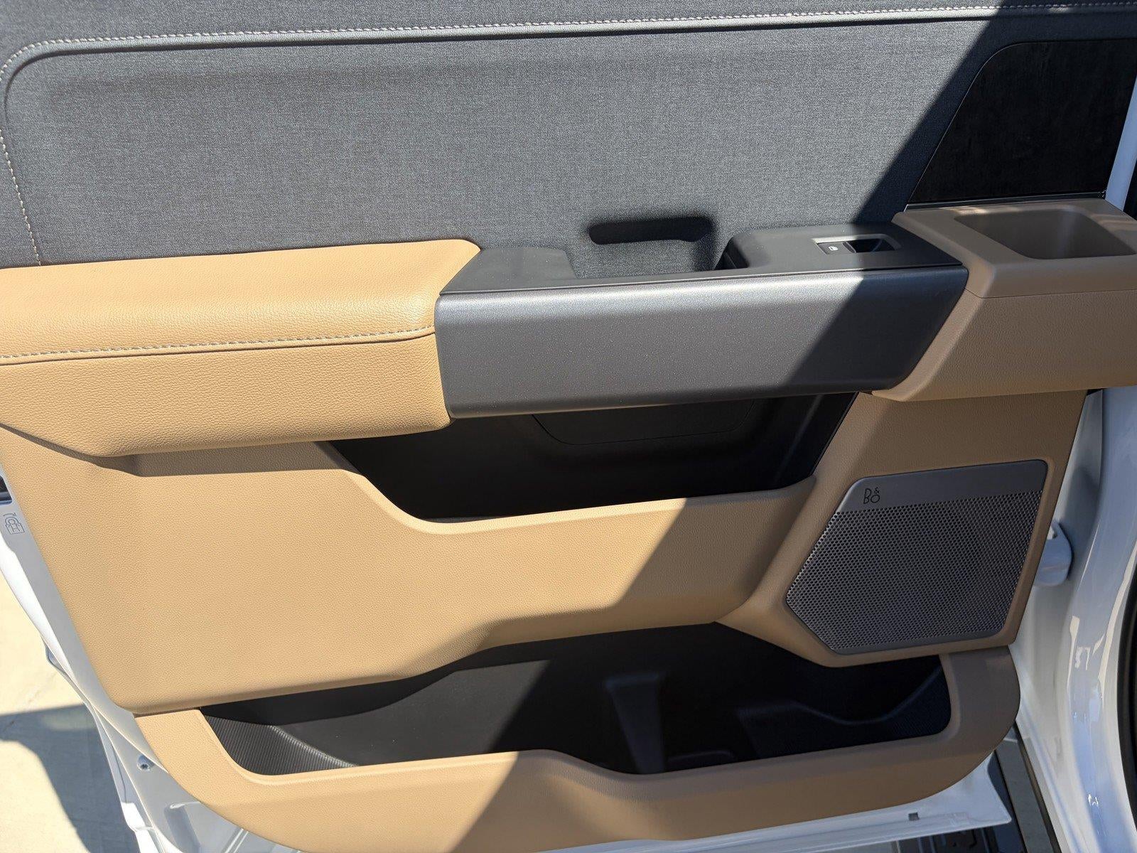 2027 Ford Super Duty F-250 SRW LARIAT