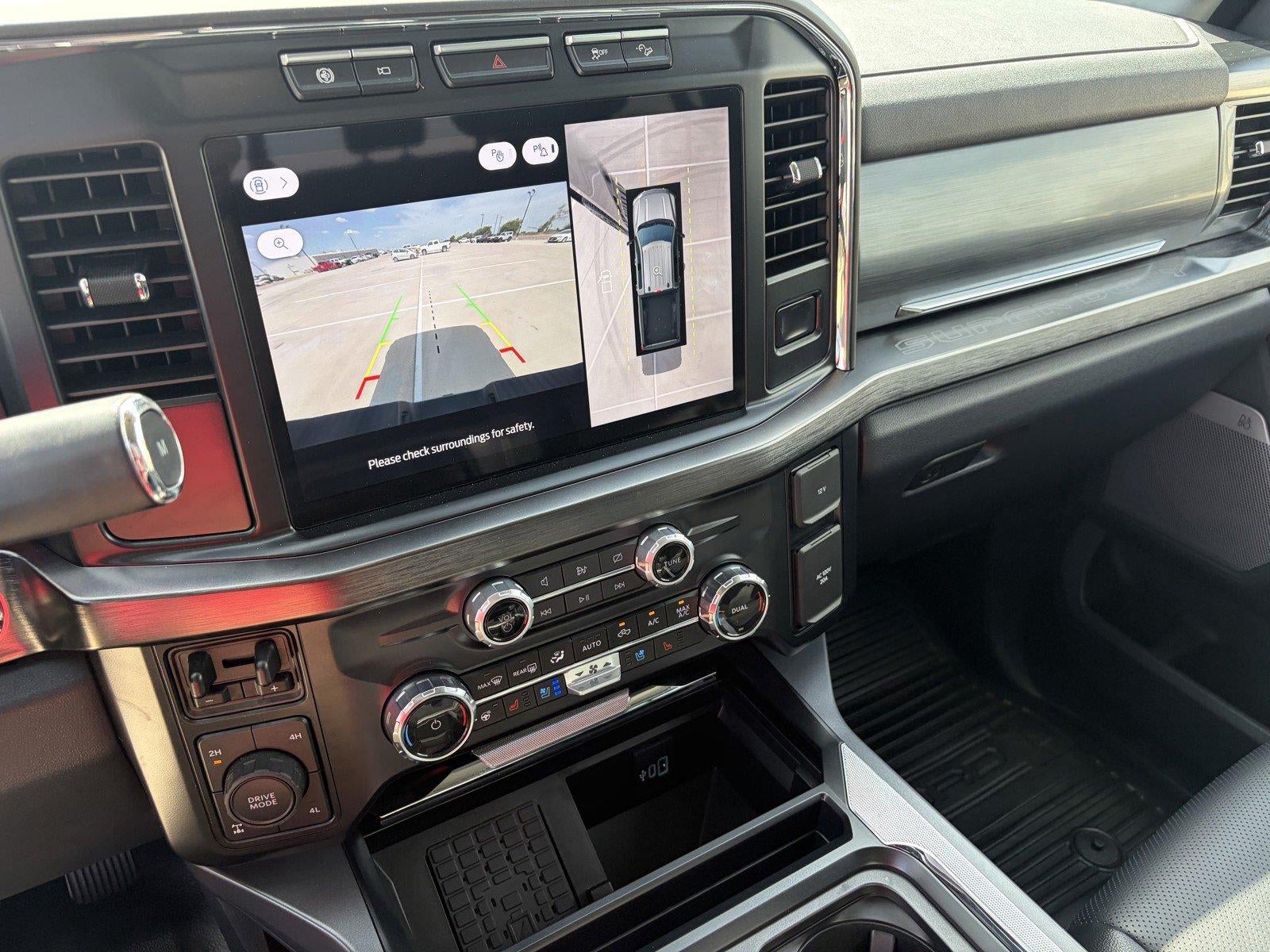 2024 Ford Super Duty F-250 Srw LARIAT