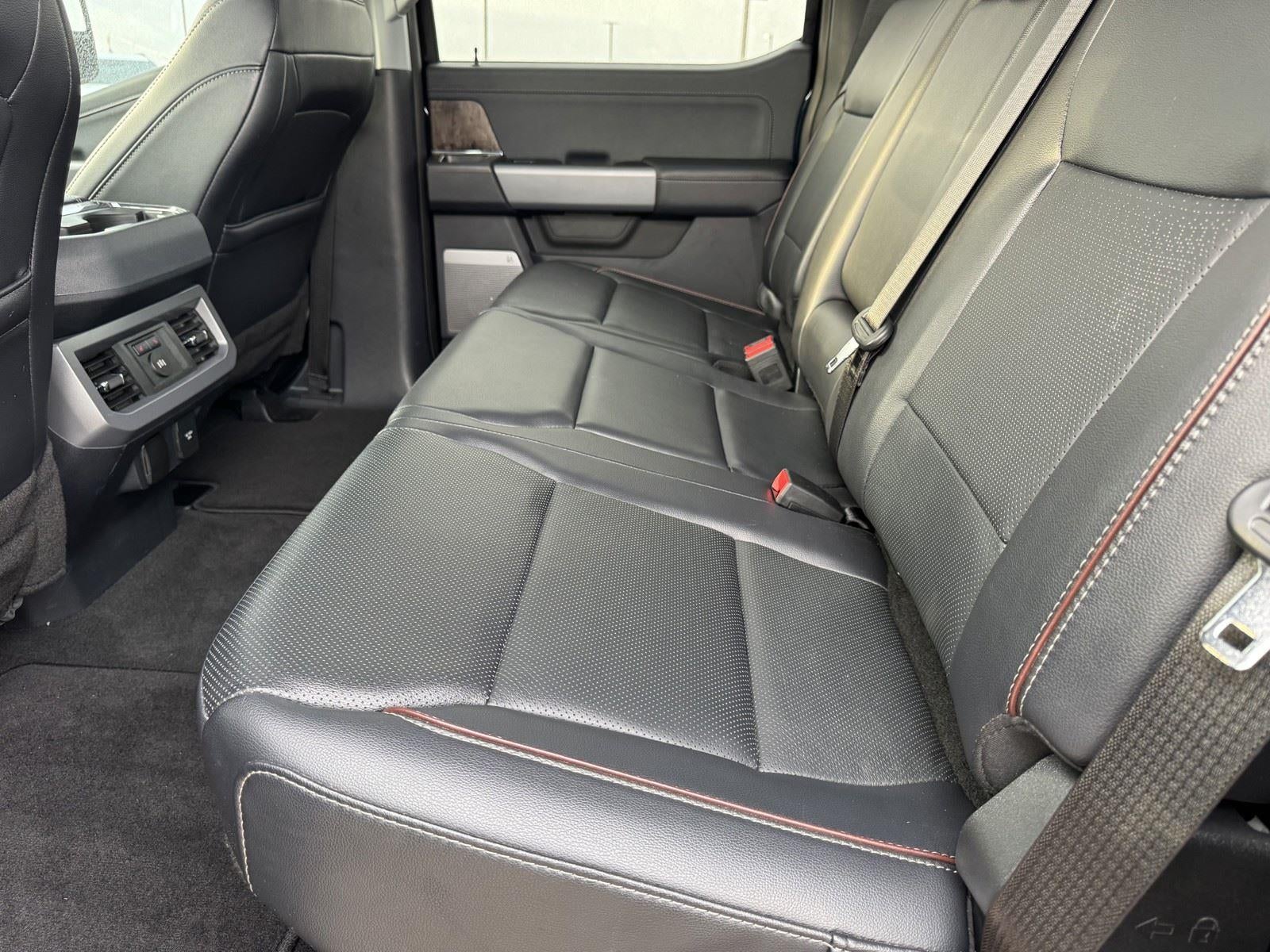 2024 Ford Super Duty F-250 SRW LARIAT