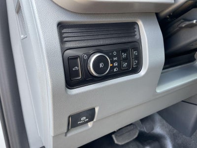 2026 Ford Super Duty F-350 SRW XLT