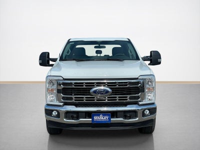 2026 Ford Super Duty F-350 SRW XLT