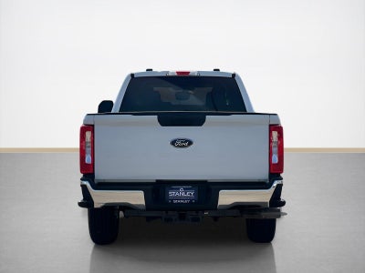 2026 Ford Super Duty F-350 SRW XLT
