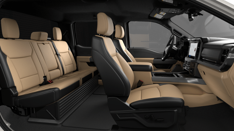 2027 Ford Super Duty F-350 SRW LARIAT