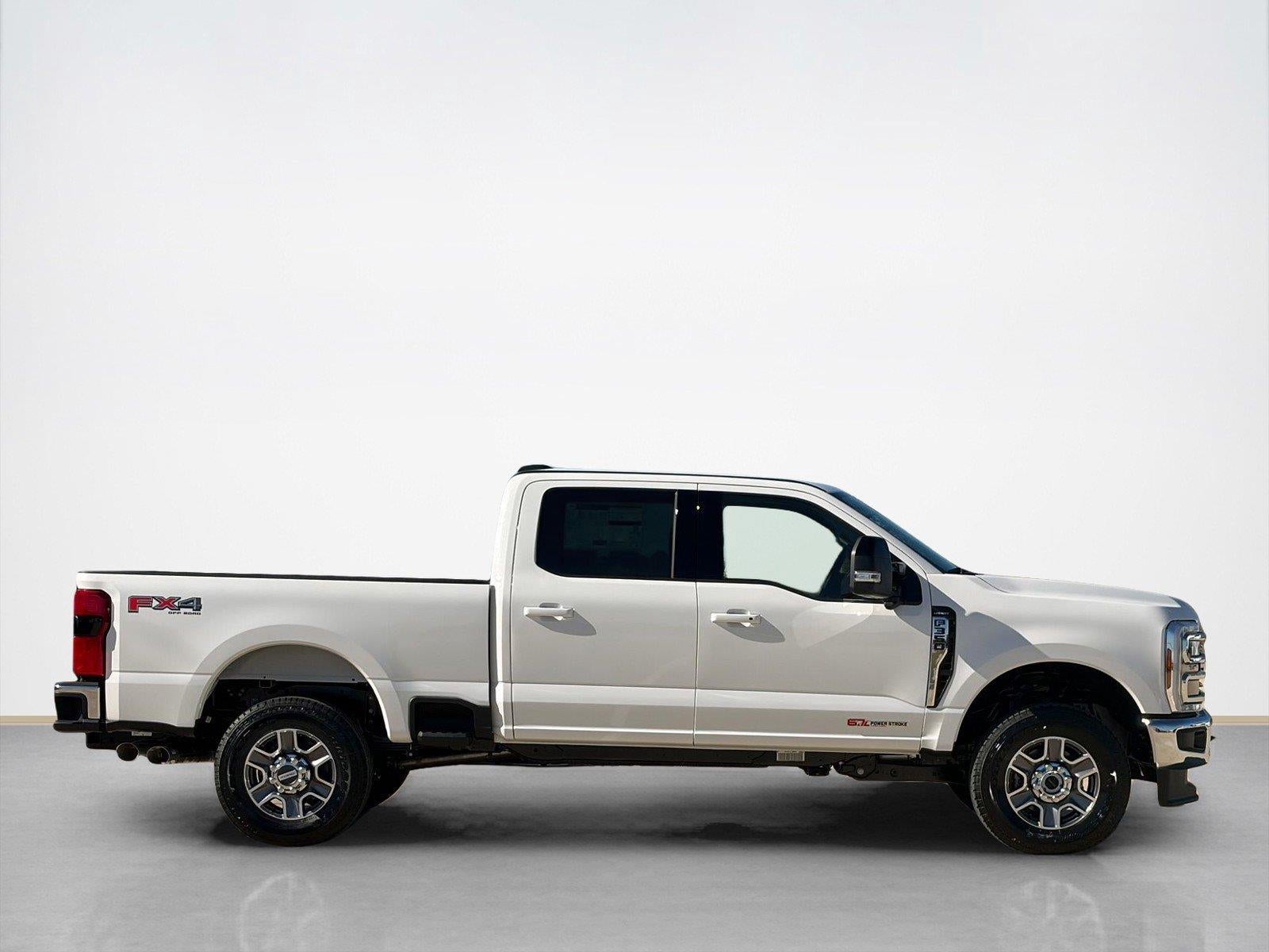2027 Ford Super Duty F-350 SRW LARIAT