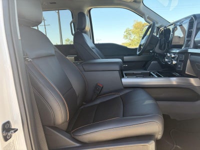 2027 Ford Super Duty F-350 SRW LARIAT