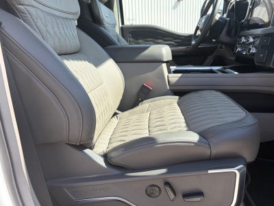 2026 Ford Super Duty F-350 SRW Platinum