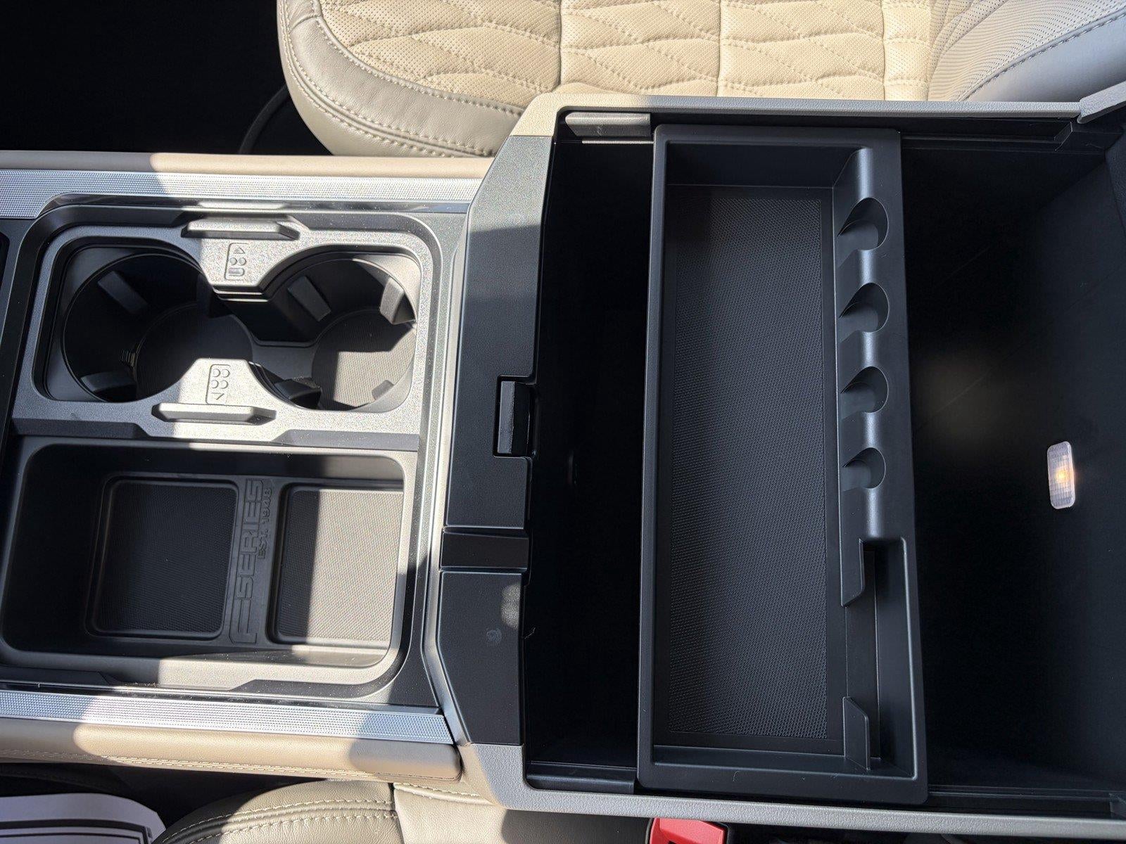 2026 Ford Super Duty F-350 Srw Platinum