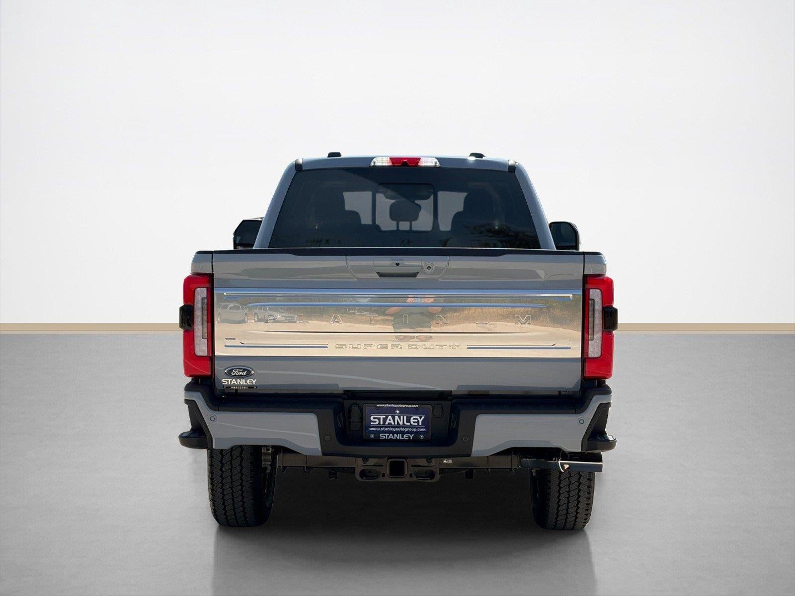 2026 Ford Super Duty F-350 Srw Platinum
