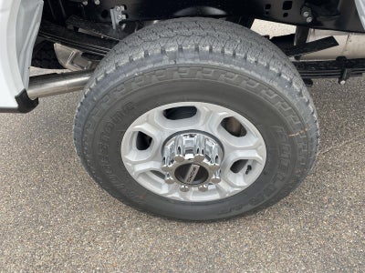 2026 Ford Super Duty F-350 SRW XLT