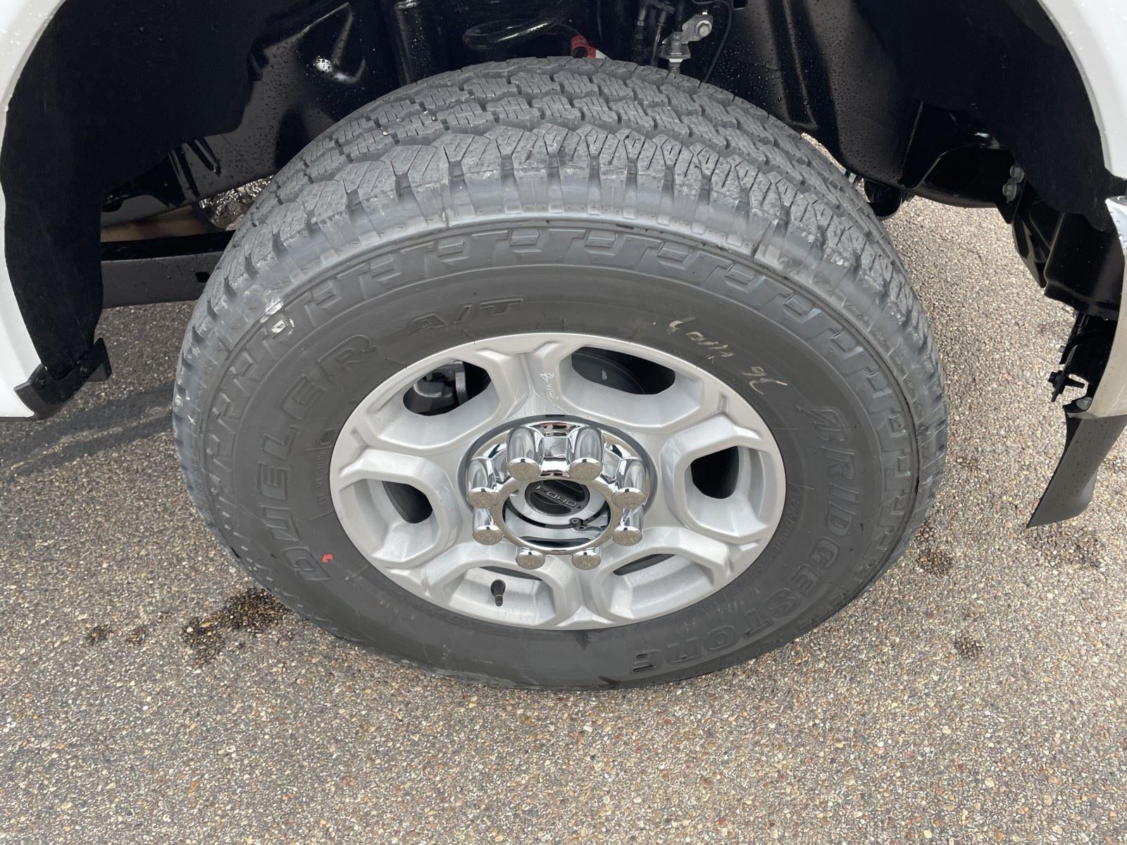 2026 Ford Super Duty F-350 SRW XLT