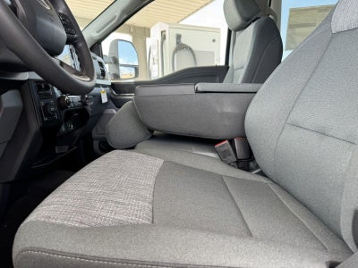 2026 Ford Super Duty F-350 SRW XLT