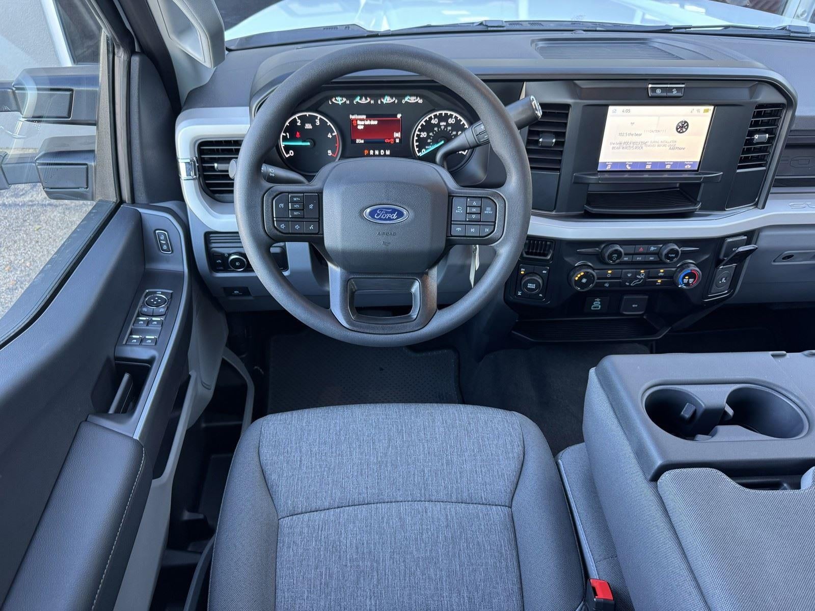 2026 Ford Super Duty F-350 SRW XL