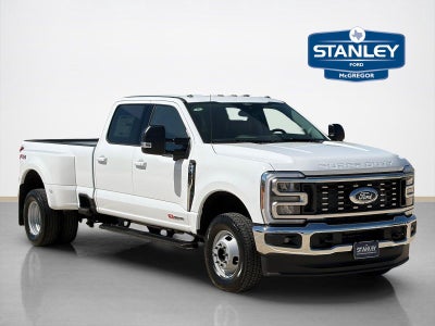 2027 Ford Super Duty F-350 DRW XLT