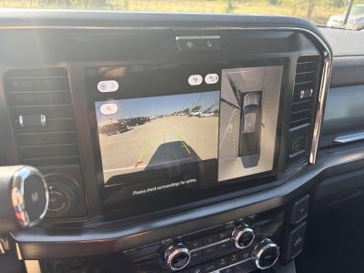 2027 Ford Super Duty F-350 DRW LARIAT