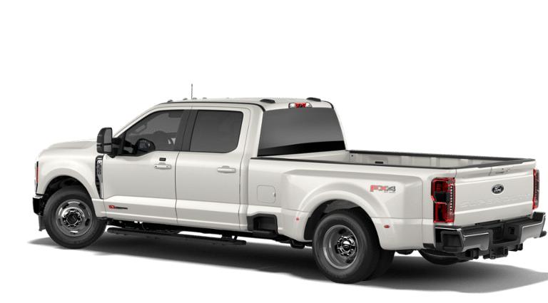2027 Ford Super Duty F-350 DRW LARIAT