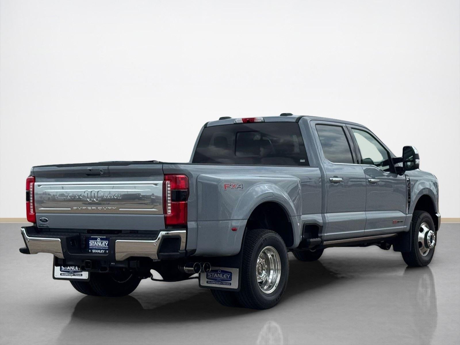 2026 Ford Super Duty F-350 DRW King Ranch