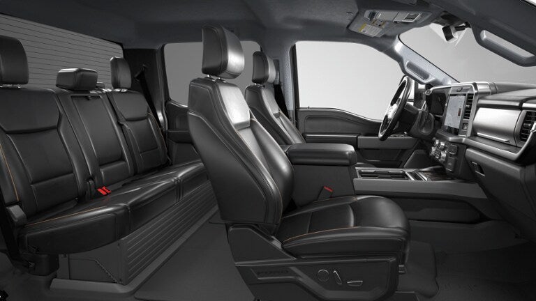 2026 Ford Super Duty F-350 DRW LARIAT