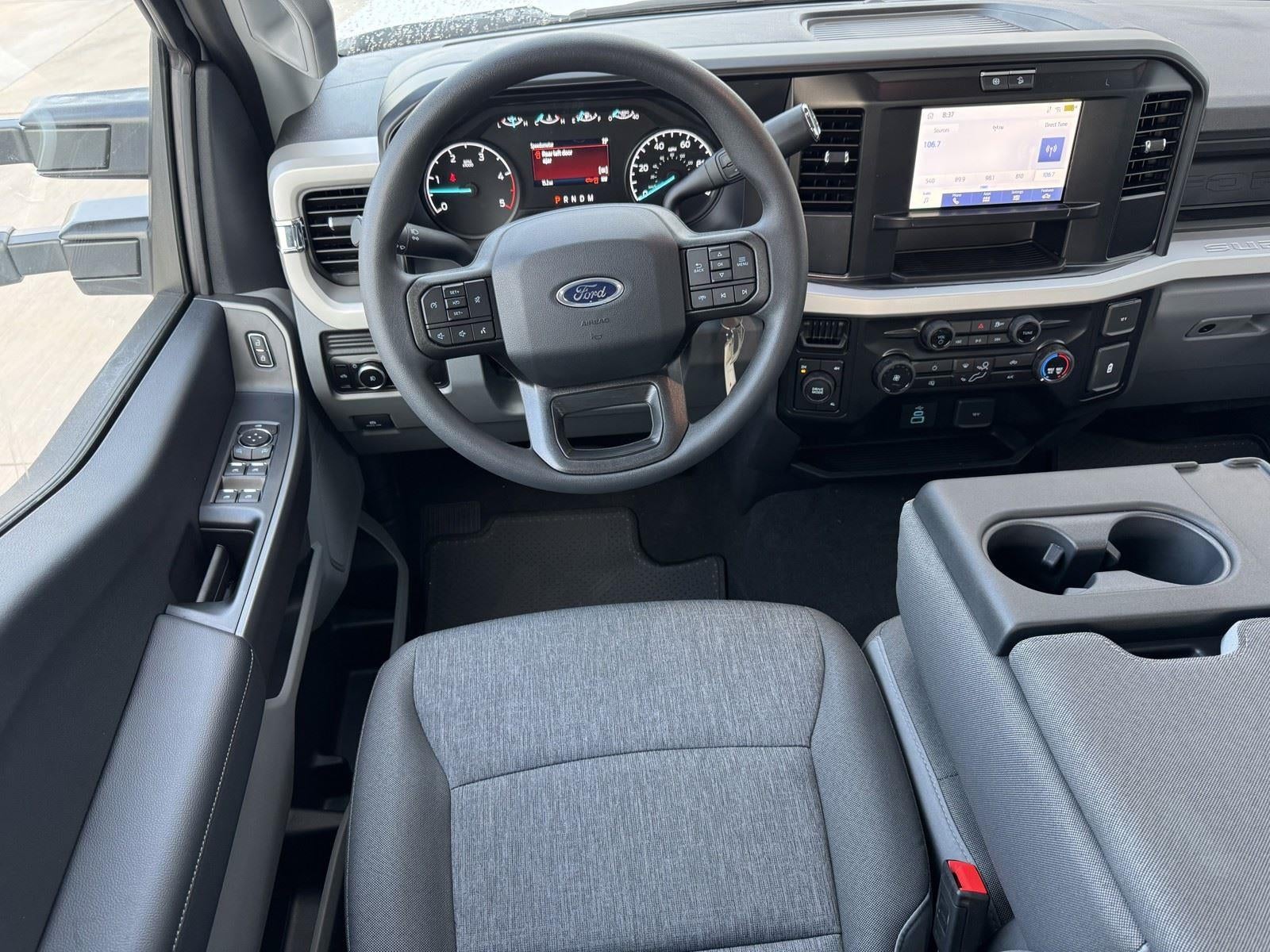 2026 Ford Super Duty F-350 DRW XL