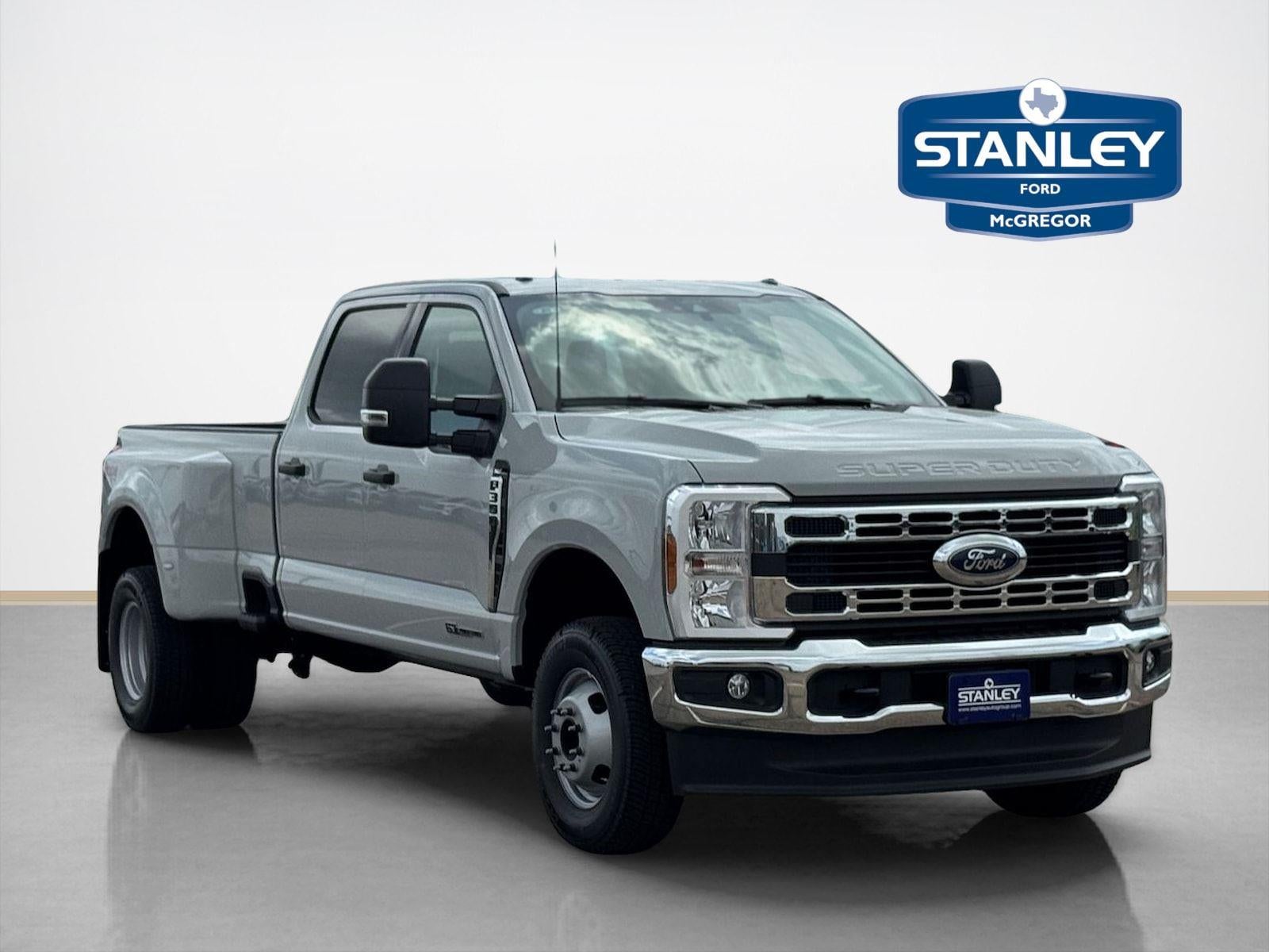 2026 Ford Super Duty F-350 DRW XLT