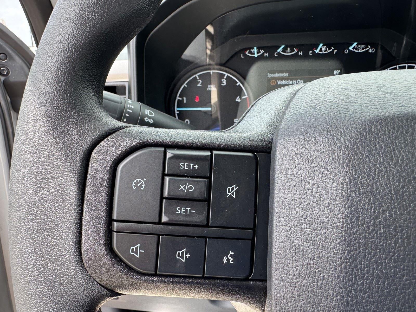 2026 Ford Super Duty F-350 DRW XLT