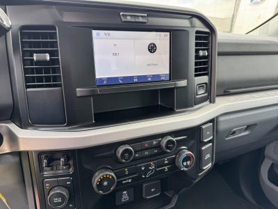 2026 Ford Super Duty F-350 DRW XLT