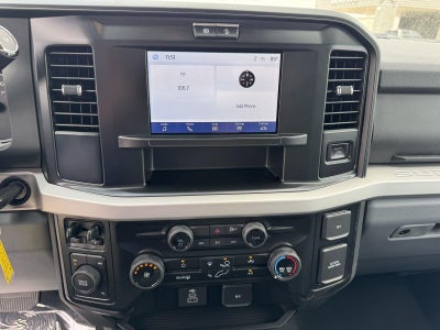 2026 Ford Super Duty F-350 DRW XLT