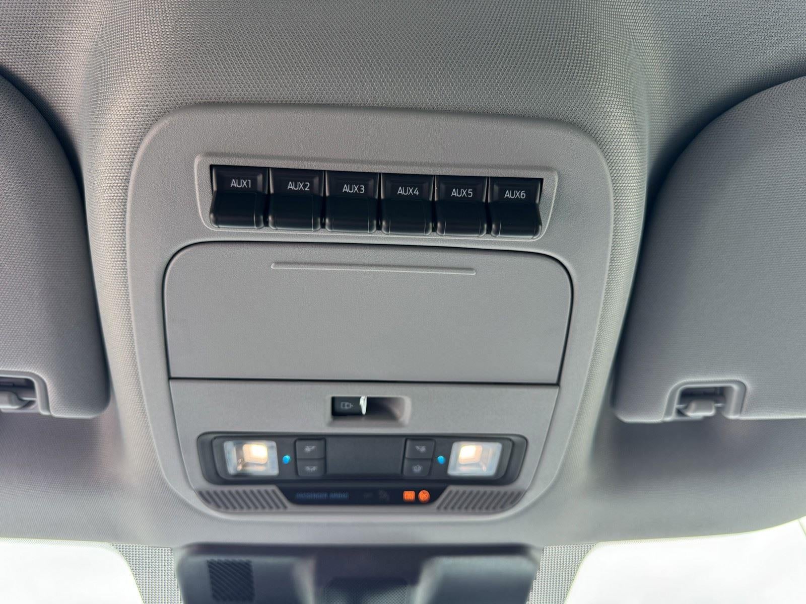 2026 Ford Super Duty F-350 DRW XLT