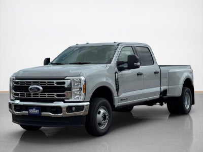 2026 Ford Super Duty F-350 DRW XLT