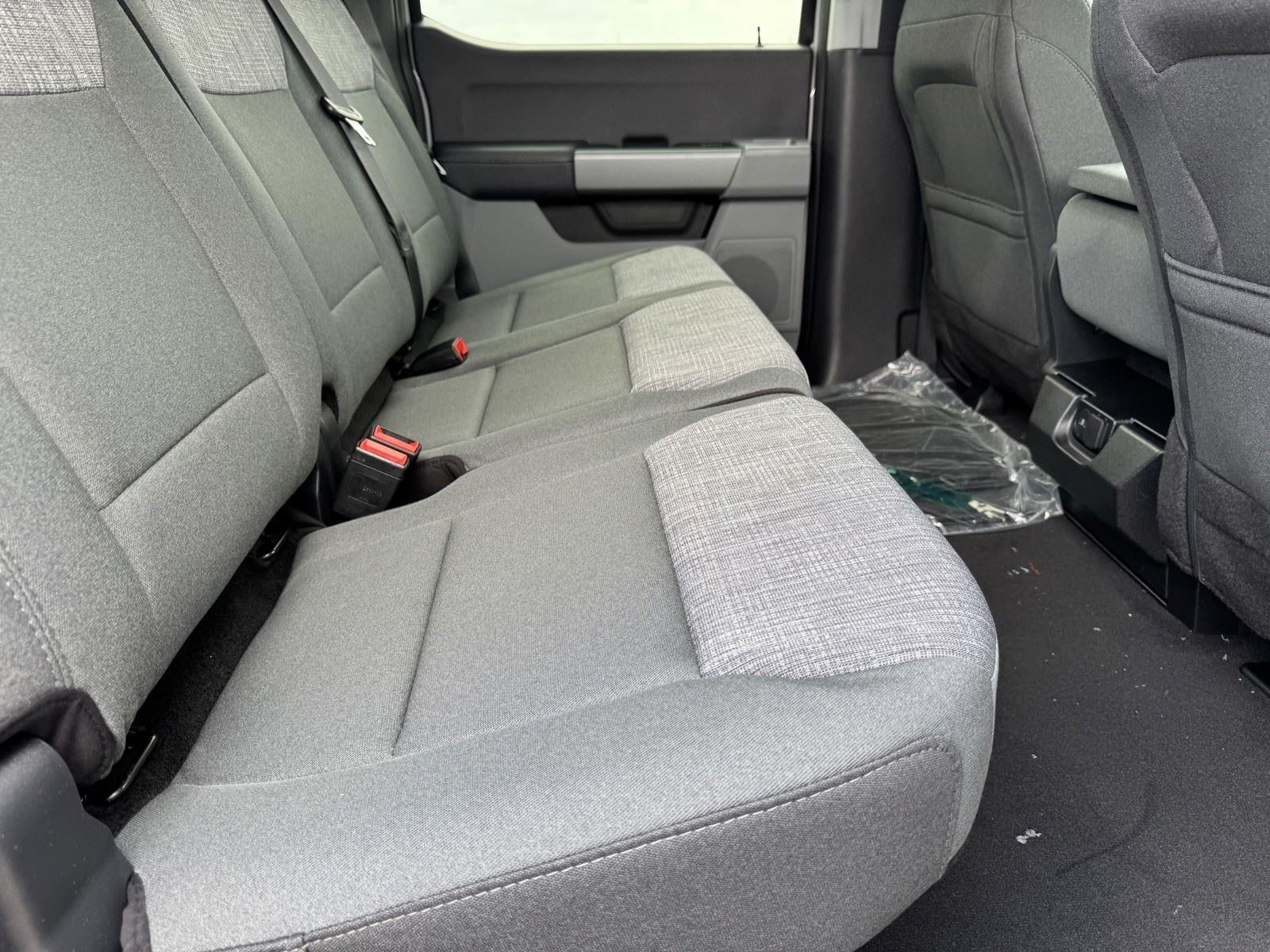 2026 Ford Super Duty F-350 DRW XLT